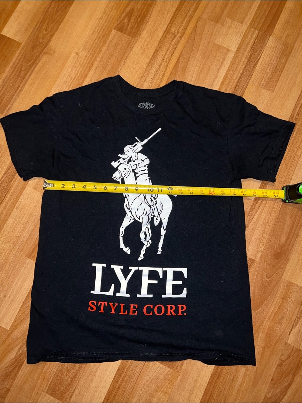 Yeat LyfeStyle Corp. Black Short Sleeve Graphic Tee
